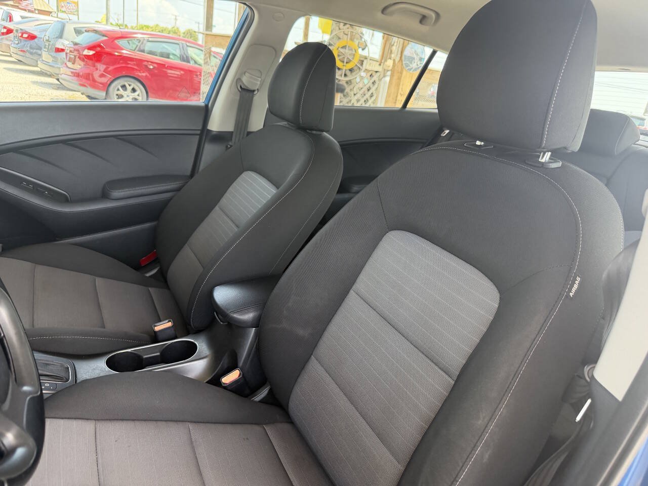 Used 2015 Kia Forte EX FWD image 12