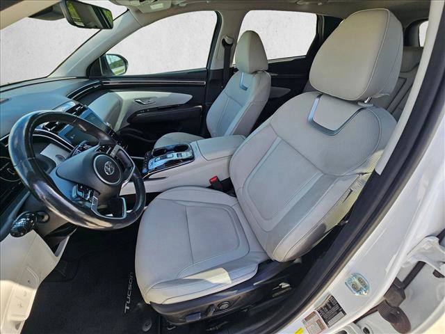 Used 2022 Hyundai Tucson Limited image 16