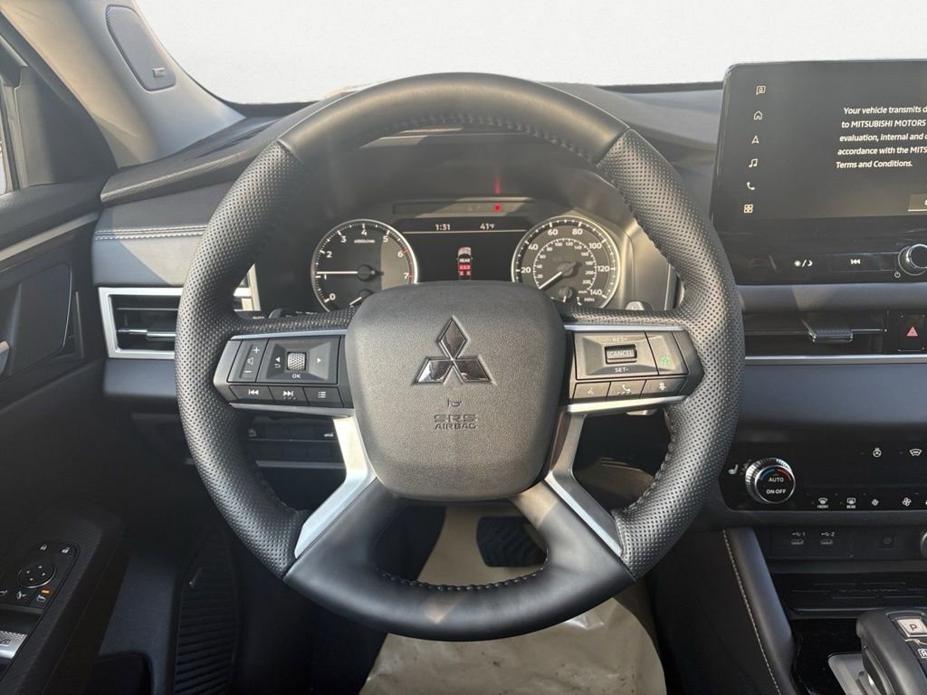 New 2026 Mitsubishi Outlander Trail Edition image 14