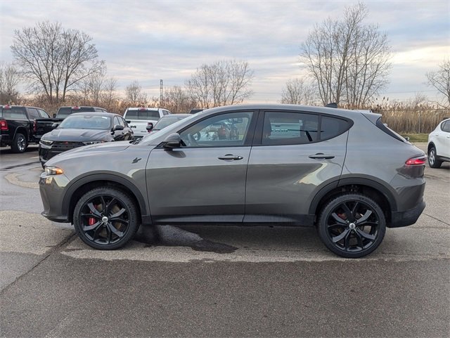 Used 2024 Dodge Hornet GT image 6