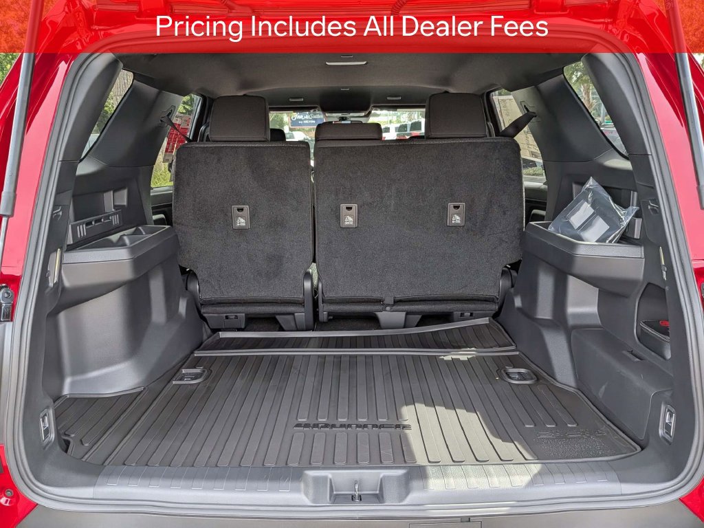 New 2026 Toyota 4Runner SR5 AWD/4WD image 14