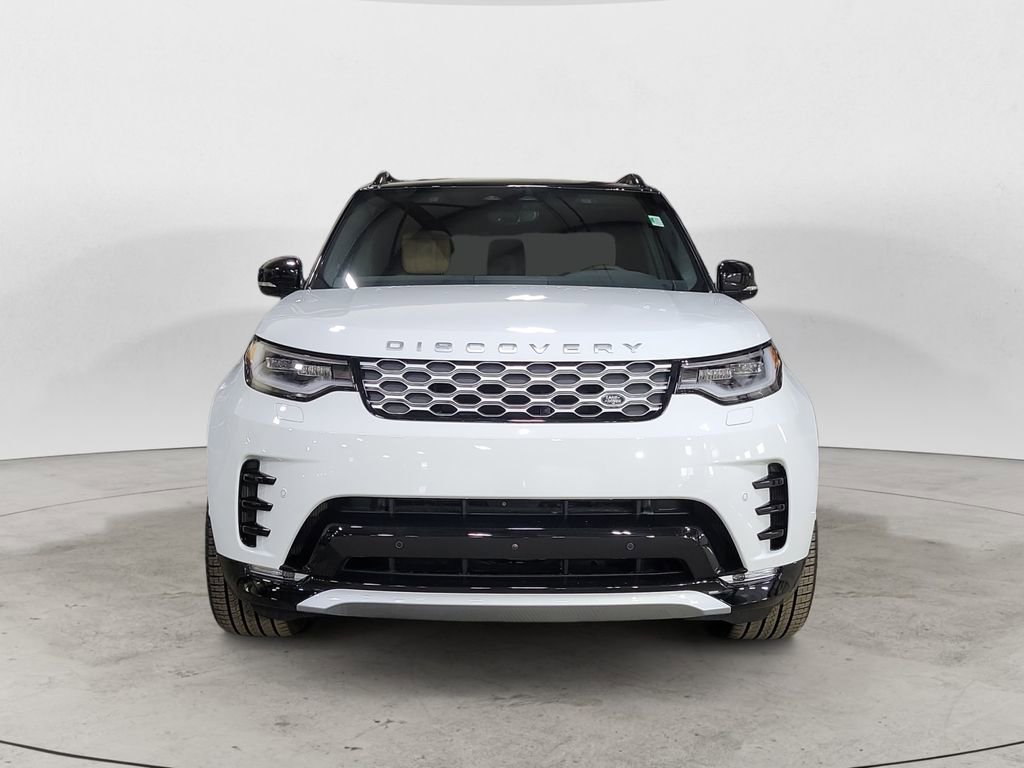 New 2026 Land Rover Discovery Limited Edition image 8