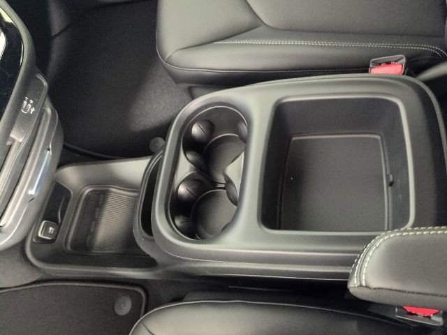 New 2026 Chrysler Pacifica Select FWD image 21