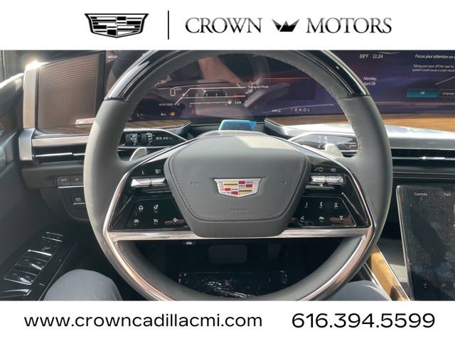 New 2025 Cadillac Escalade Sport Platinum w/ LPO, ONYX Package image 23