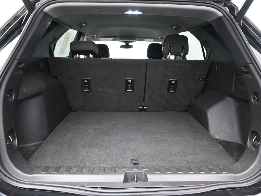Used 2018 Chevrolet Equinox LT image 30