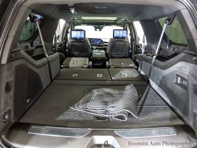 Certified 2021 Cadillac Escalade ESV Premium Luxury w/ LPO, Illumination Package AWD/4WD image 25