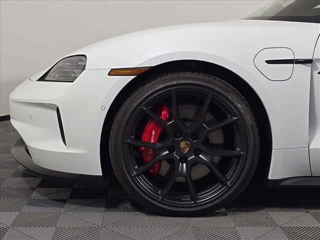 Used 2026 Porsche Taycan GTS image 11