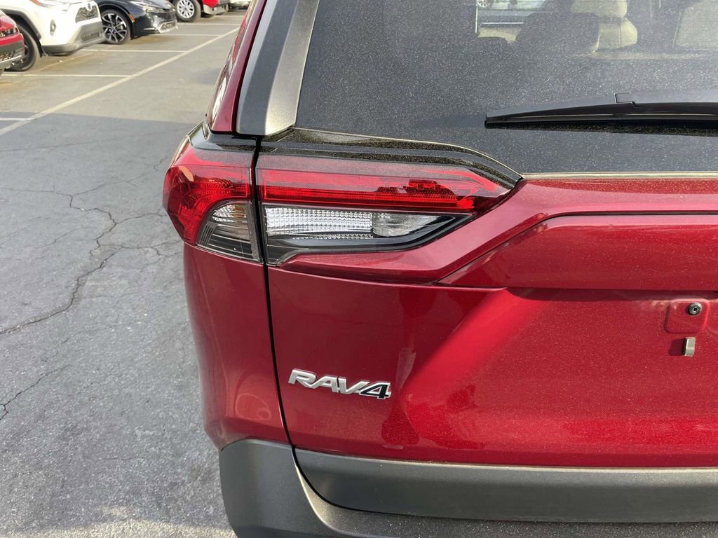 Used 2025 Toyota RAV4 XLE Premium FWD image 18