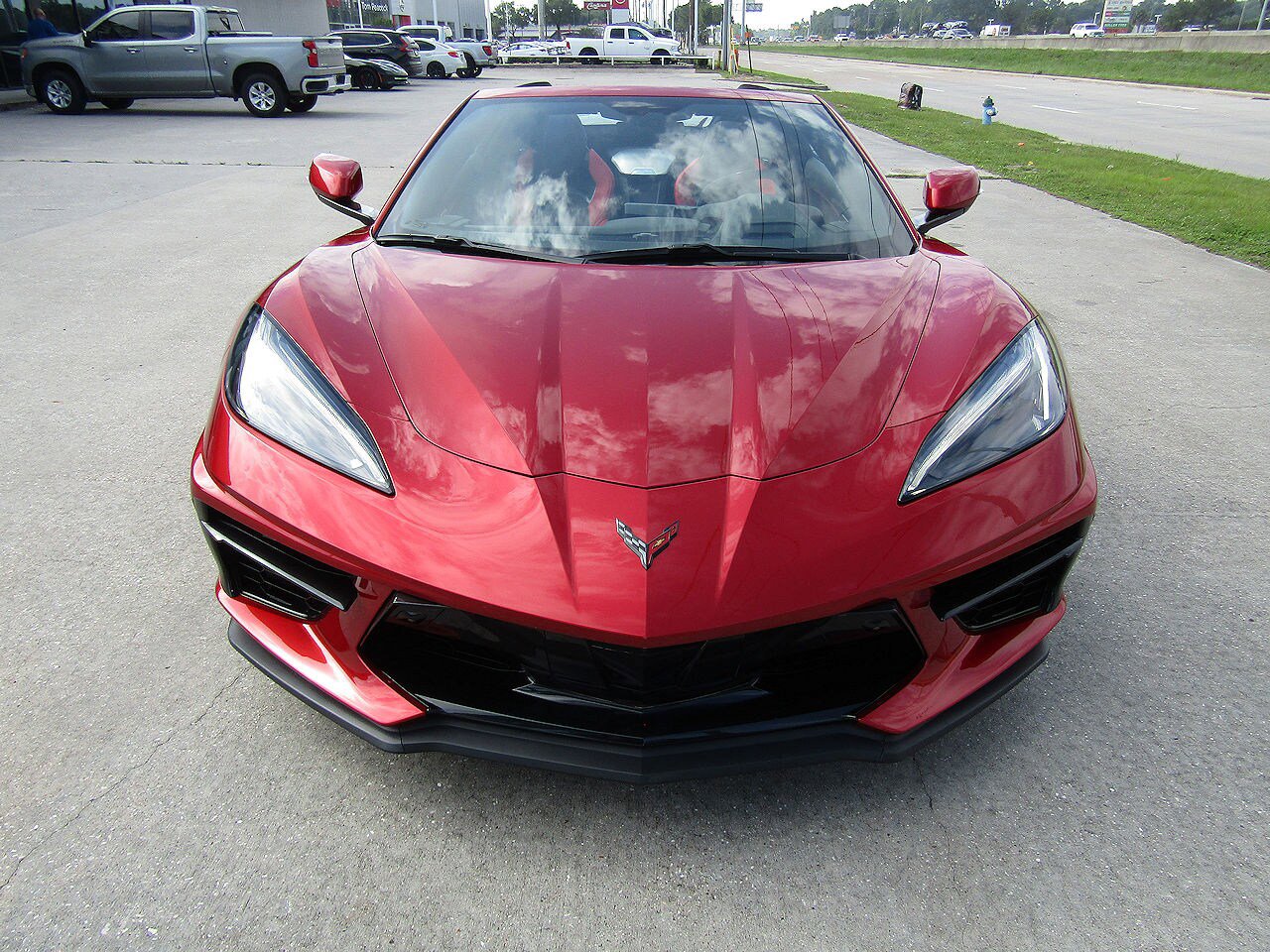 Used 2021 Chevrolet Corvette Stingray Premium Conv w/ Z51 Performance Package RWD image 2