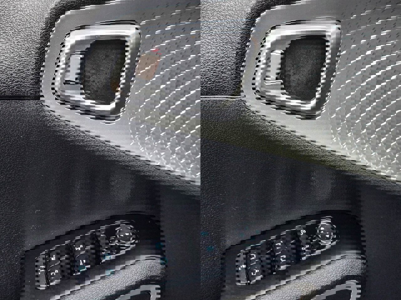 Used 2024 Kia Soul LX w/ Option Group 015 image 13