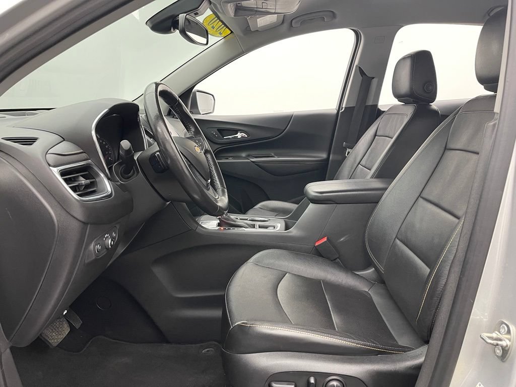 Used 2020 Chevrolet Equinox Premier FWD image 18