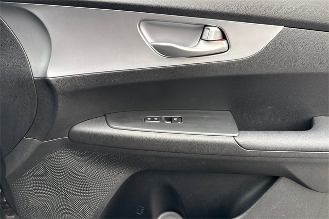 Certified 2023 Kia Forte LXS w/ LXS Technology Package image 21