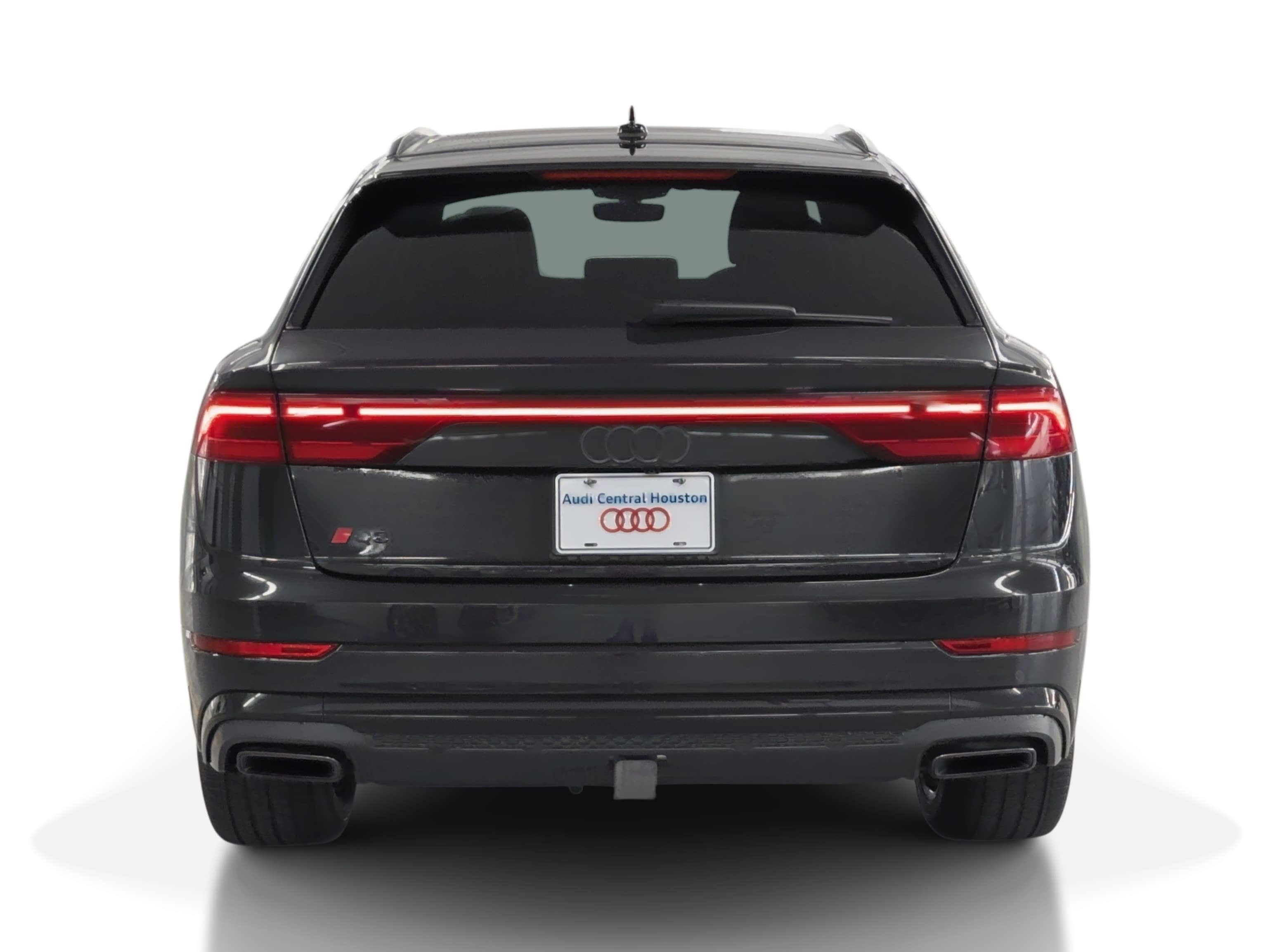 Used 2025 Audi Q8 Premium Plus image 10