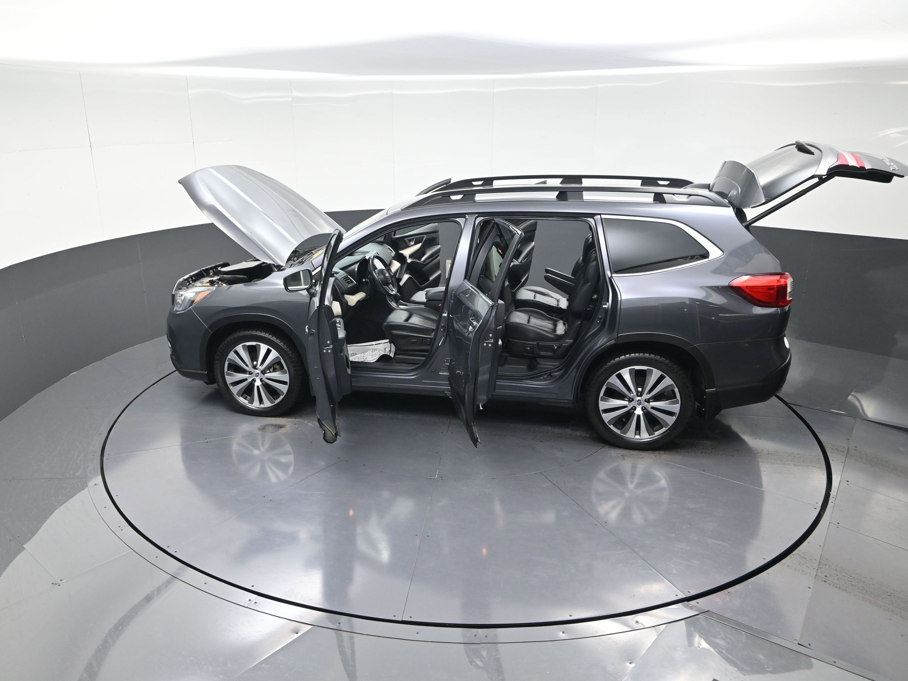 Used 2022 Subaru Ascent Limited image 15