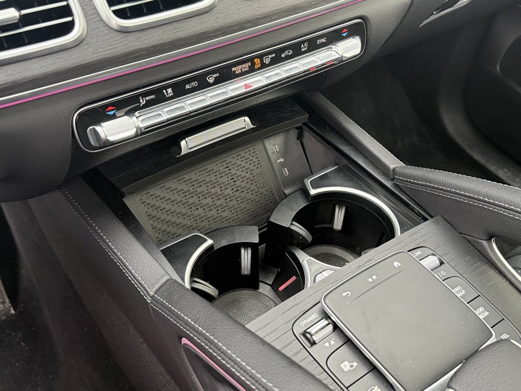 Used 2025 Mercedes-Benz GLS 450 4MATIC image 30