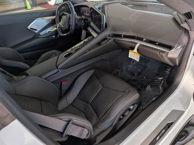 New 2026 Chevrolet Corvette Z06 RWD image 21