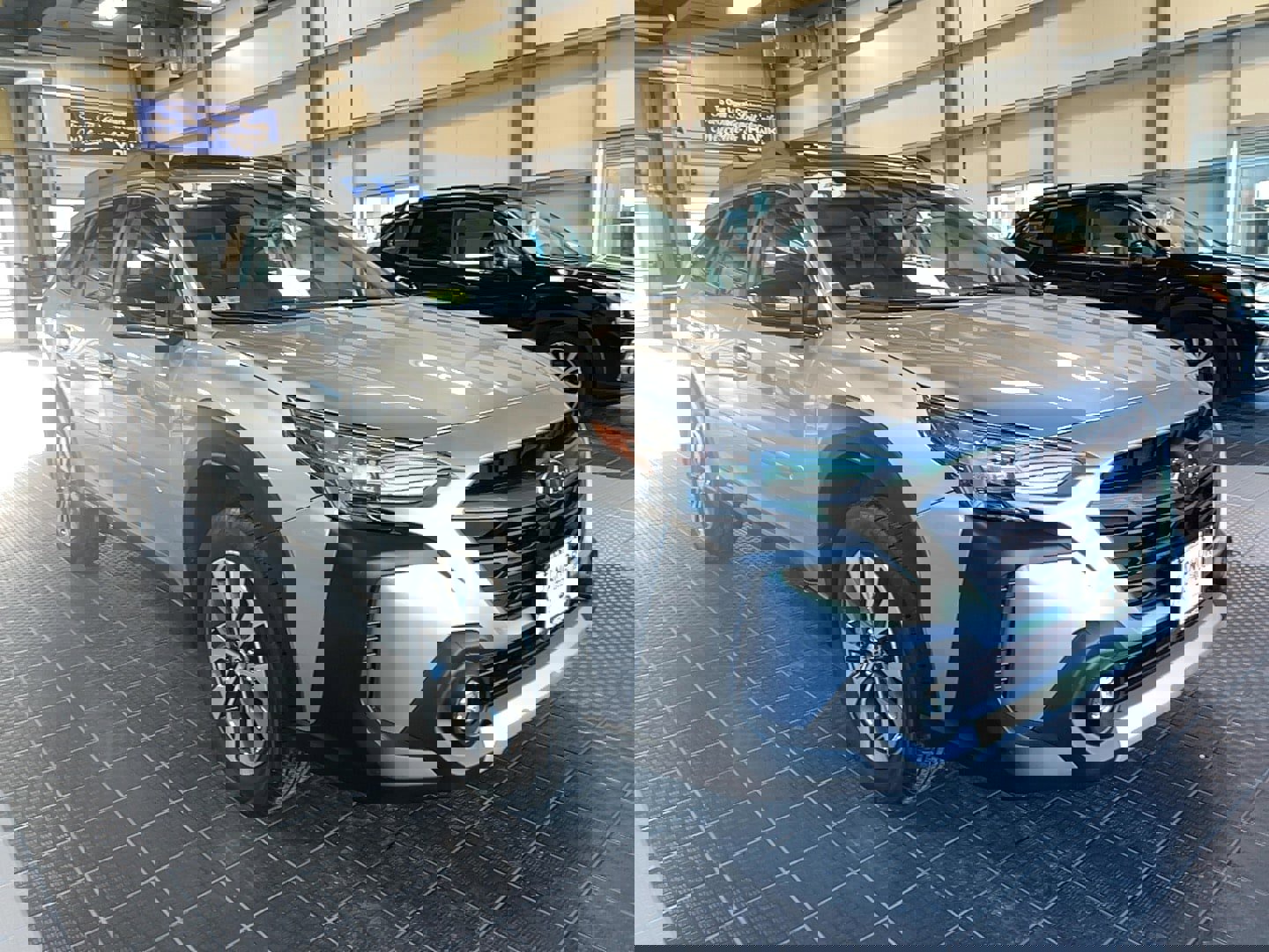 Used 2023 Subaru Outback Limited image 1