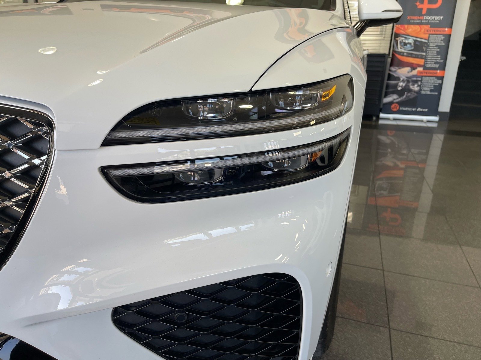 Used 2024 Genesis GV70 3.5T Sport w/ Sport Prestige Package AWD/4WD image 10