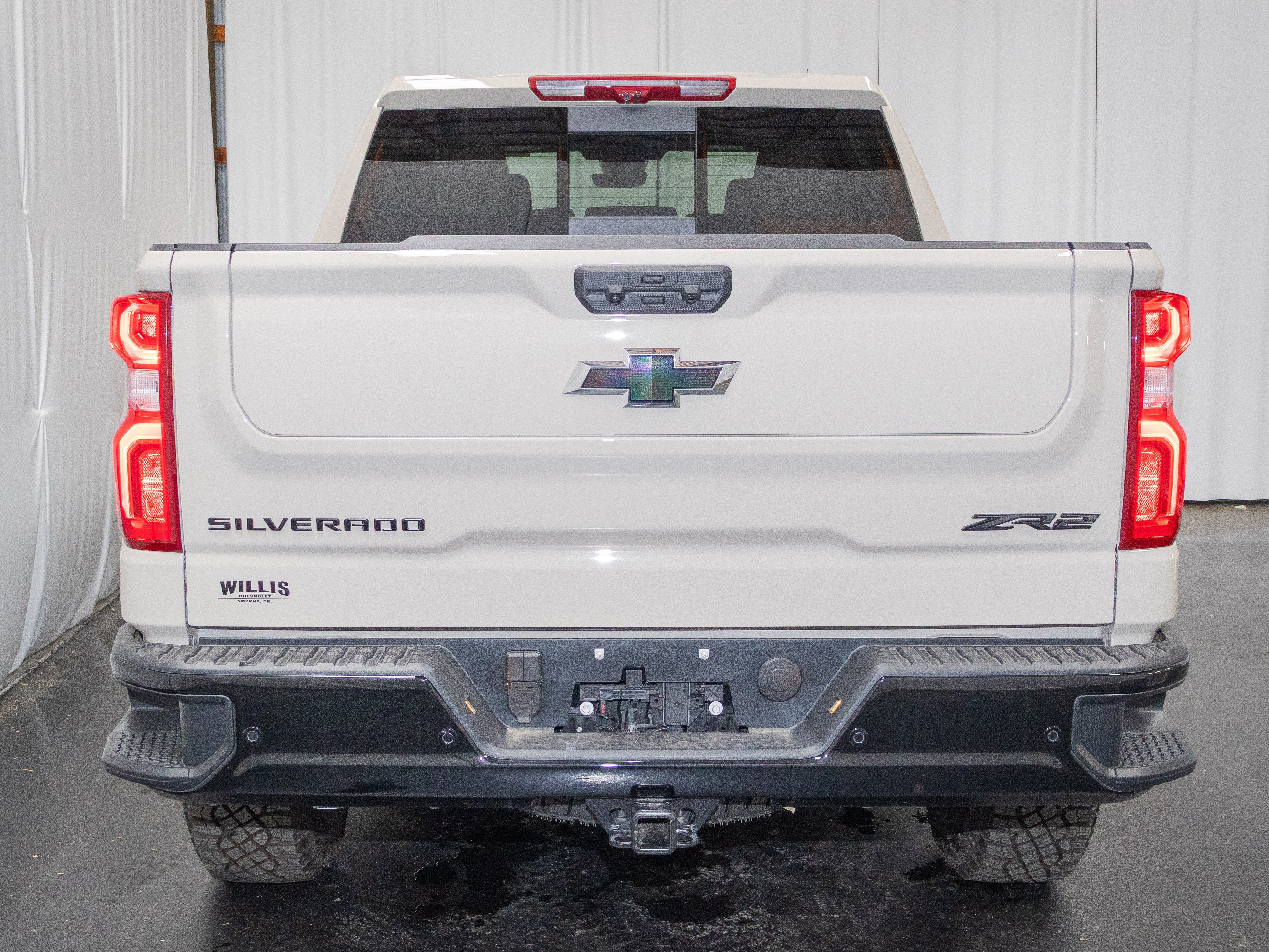 New 2026 Chevrolet Silverado 1500 ZR2 w/ LPO, Dark Essentials Package AWD/4WD image 9