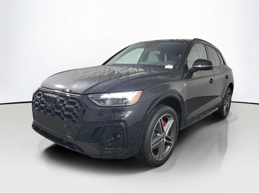 Used 2024 Audi Q5 e Premium Plus w/ Premium Plus Package AWD/4WD image 3