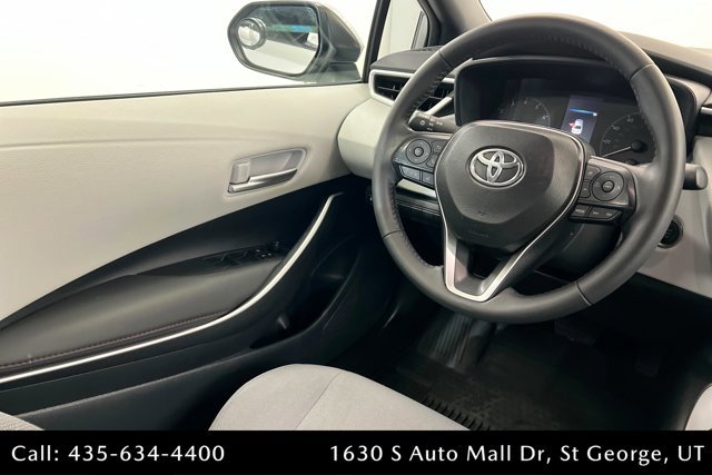 Used 2025 Toyota Corolla SE image 11