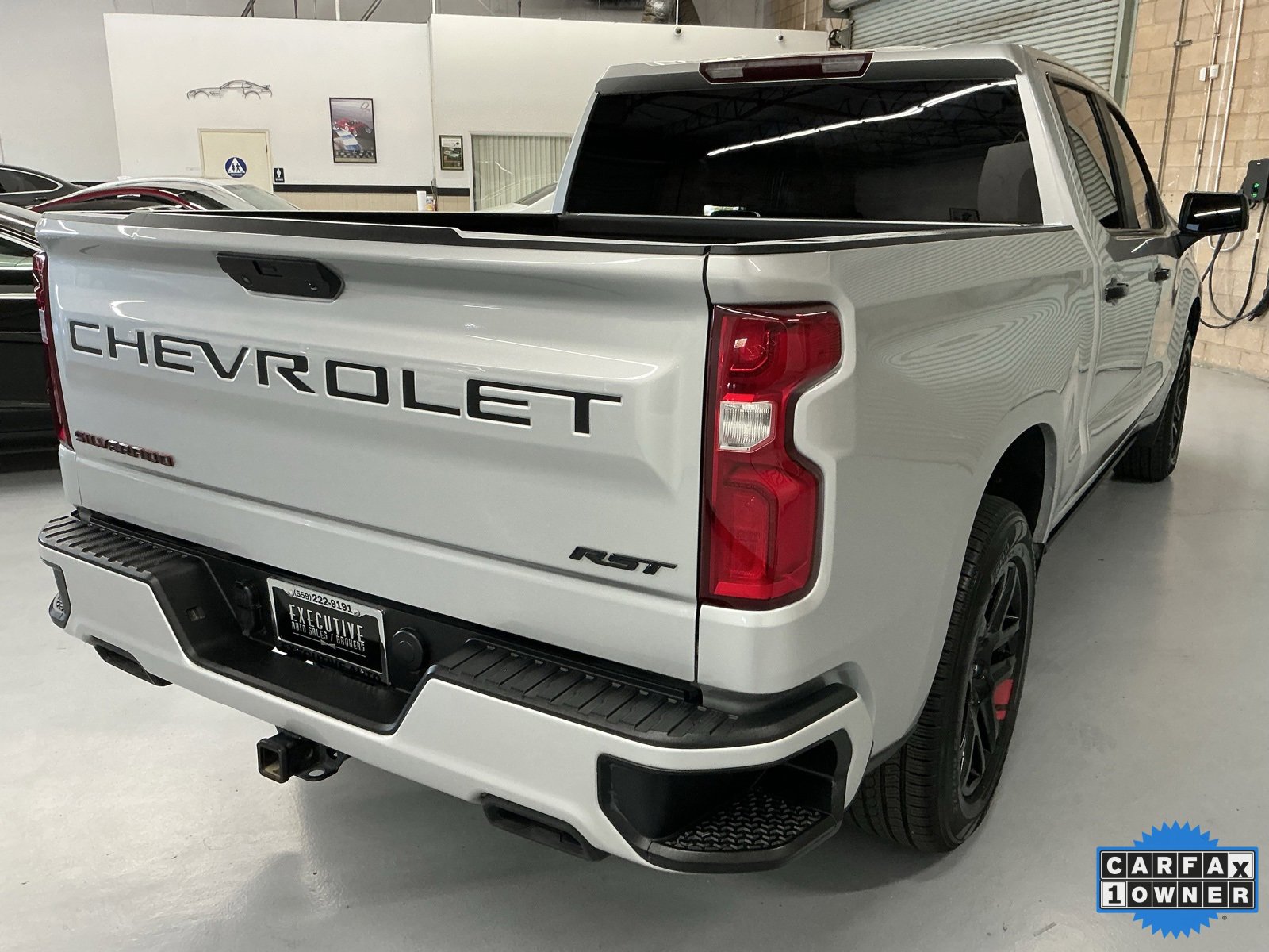 Used 2021 Chevrolet Silverado 1500 RST w/ Redline Edition image 3
