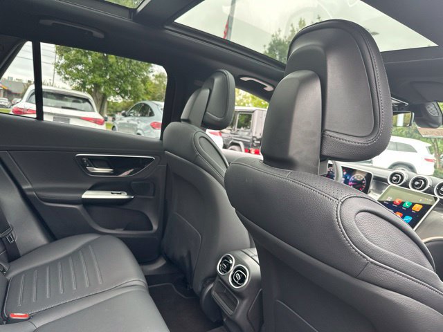 Used 2026 Mercedes-Benz GLC 300 4MATIC image 29