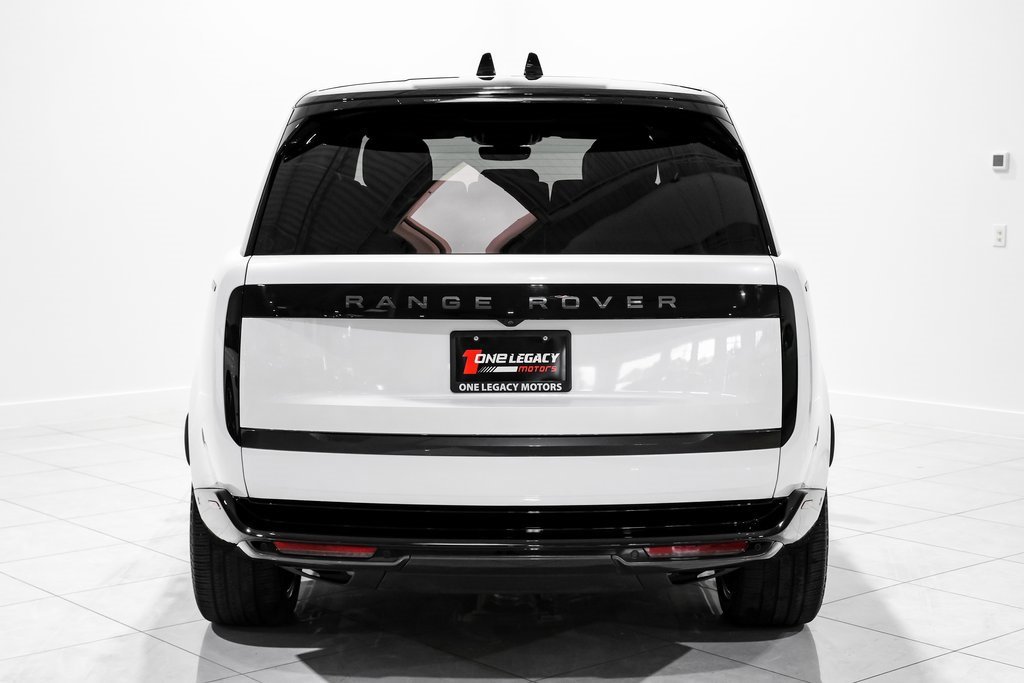 Used 2024 Land Rover Range Rover SE image 9