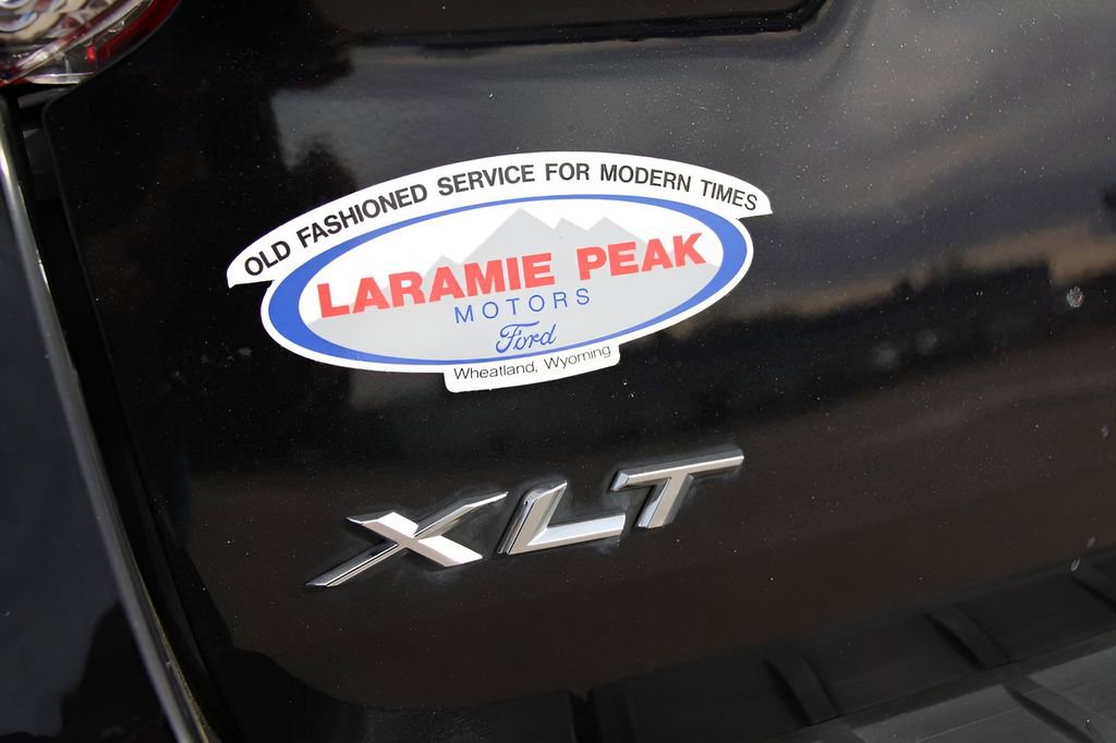 Used 2023 Ford Explorer XLT image 11