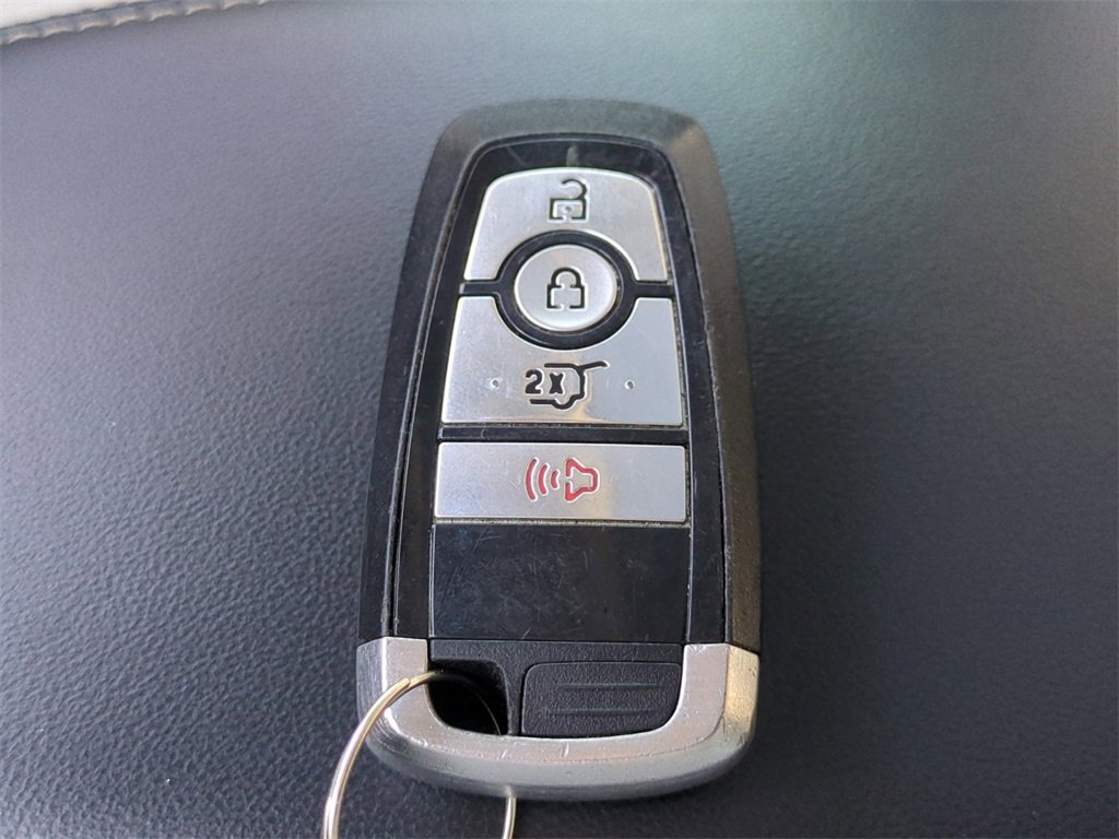 Used 2022 Ford Mustang Mach-E Premium image 33