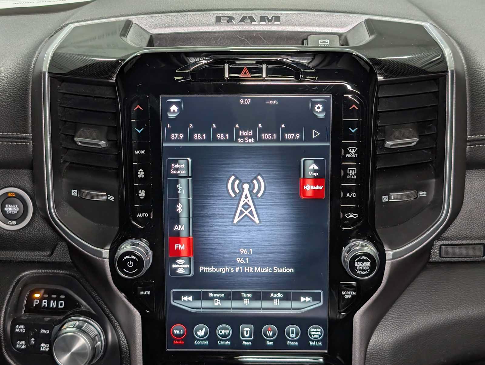 Used 2021 RAM 1500 Laramie w/ Night Edition AWD/4WD image 18