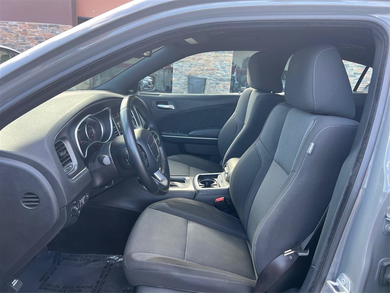 Used 2018 Dodge Charger SXT Plus RWD image 9