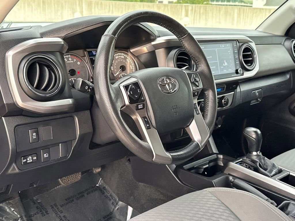 Used 2023 Toyota Tacoma SR5 AWD/4WD image 18