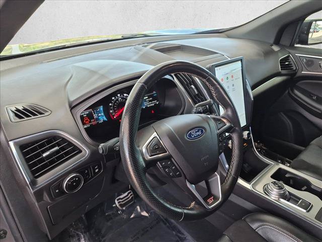 Used 2023 Ford Edge ST AWD/4WD image 10