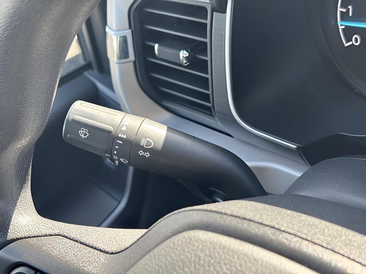 Used 2023 Ford F150 XLT image 19