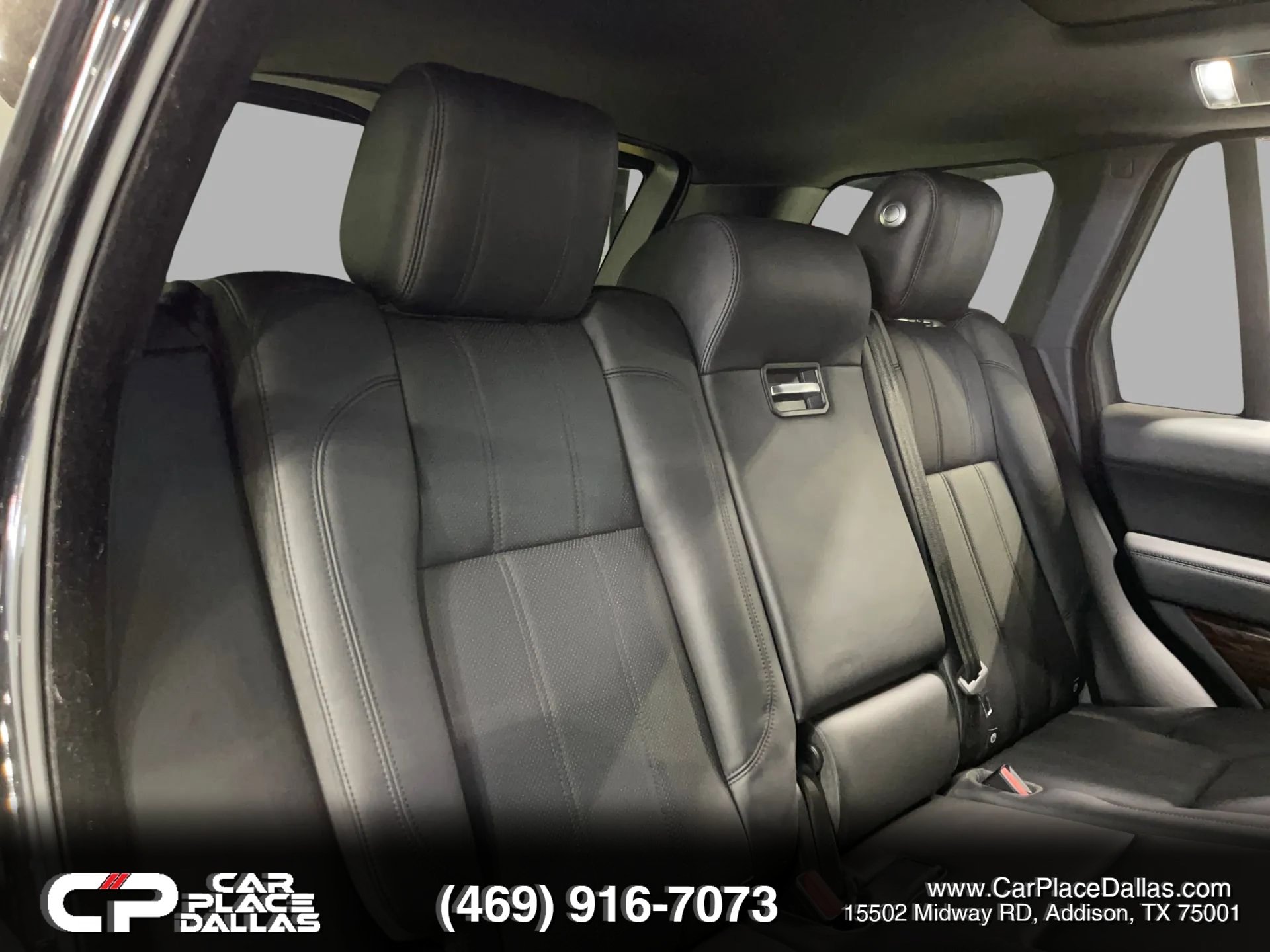Used 2014 Land Rover Range Rover HSE AWD/4WD image 24