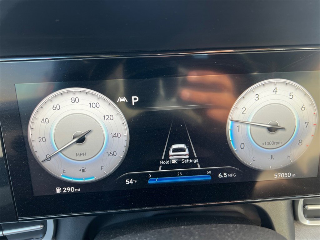 Used 2023 Hyundai Elantra Limited image 21