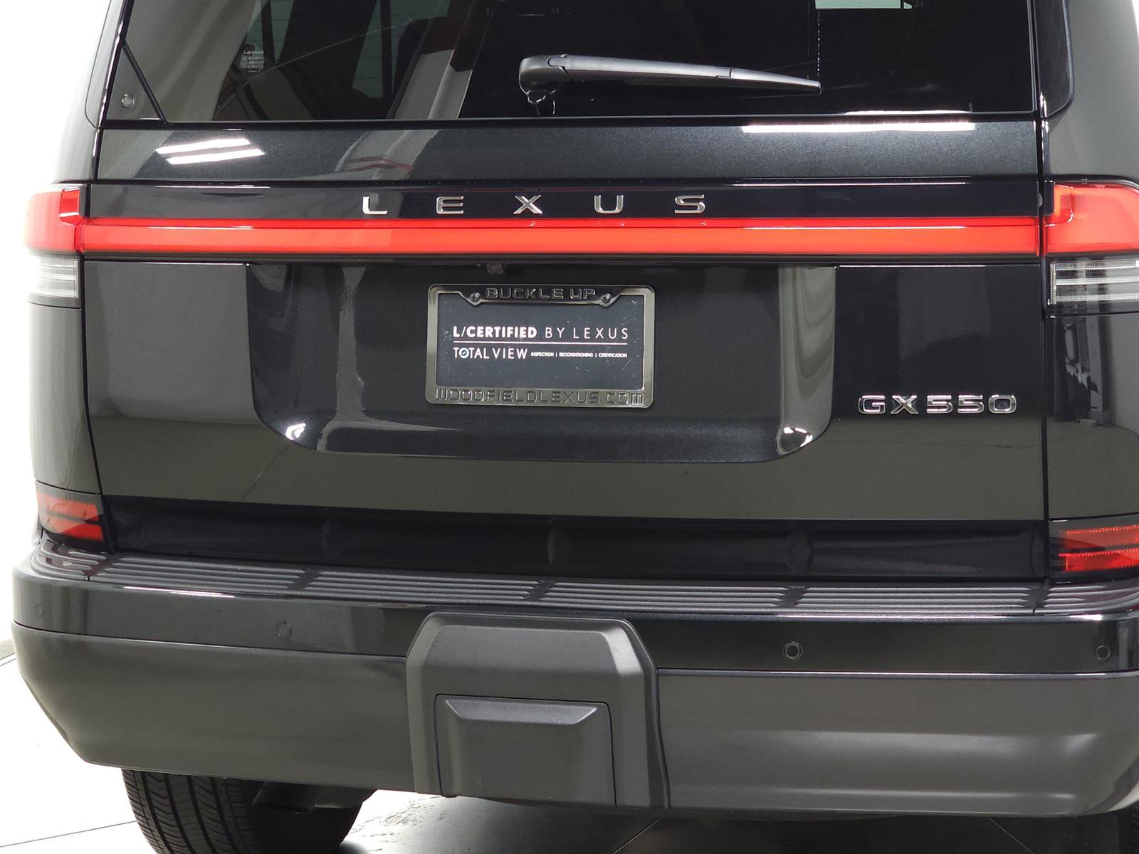 Used 2024 Lexus GX 550 w/ Cold Area Package AWD/4WD image 9