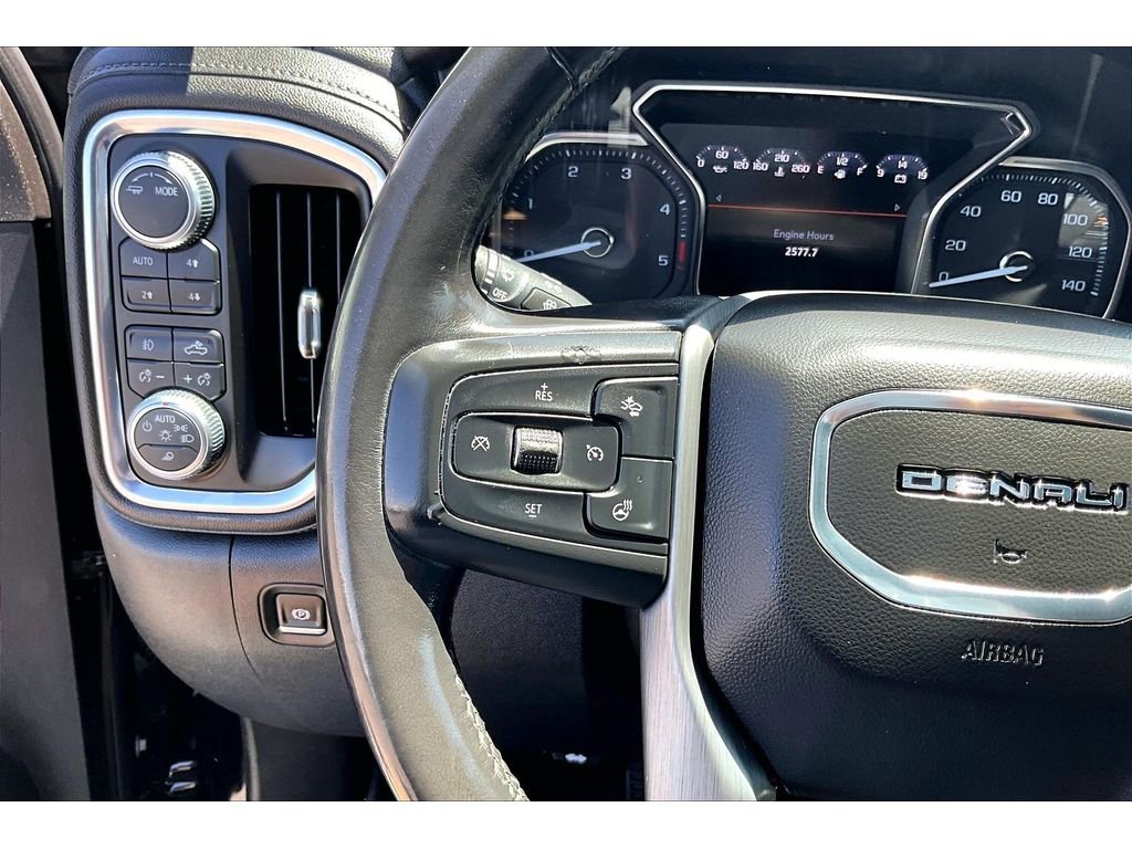 Used 2020 GMC Sierra 3500 Denali w/ Denali Ultimate Package AWD/4WD image 12