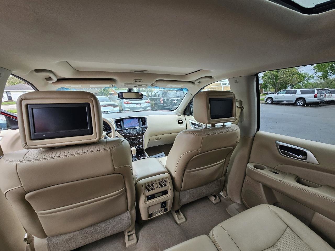Used 2014 Nissan Pathfinder Platinum w/ Platinum Premium Package AWD/4WD image 24