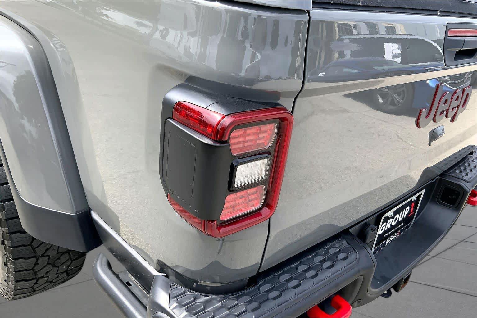 Used 2021 Jeep Gladiator Rubicon AWD/4WD image 24