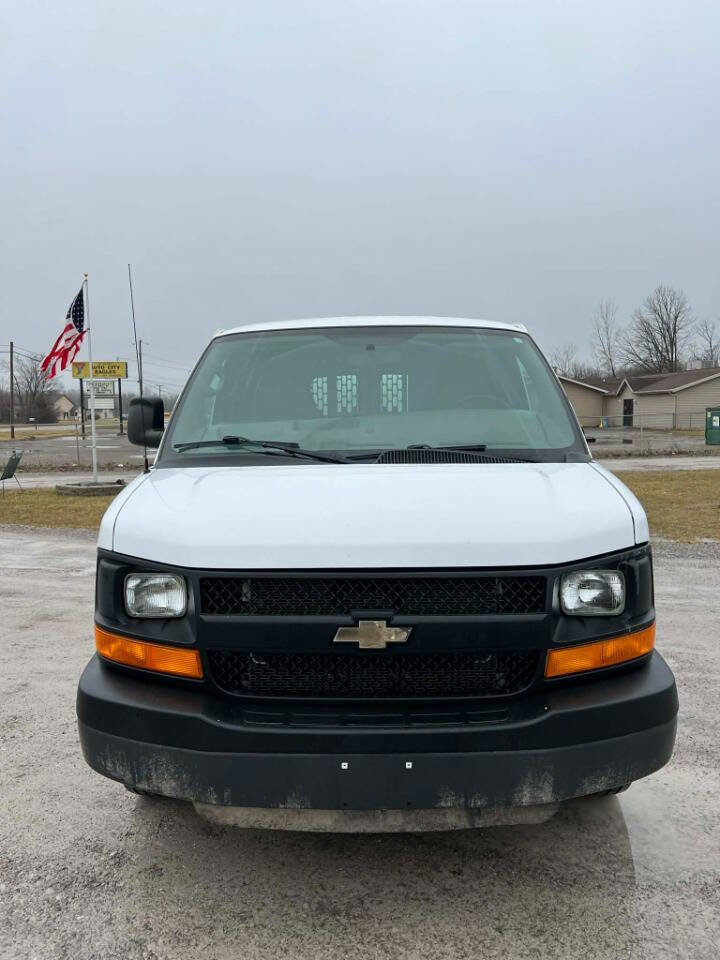 Used 2013 Chevrolet Express 2500 2500 3dr Cargo Van image 4