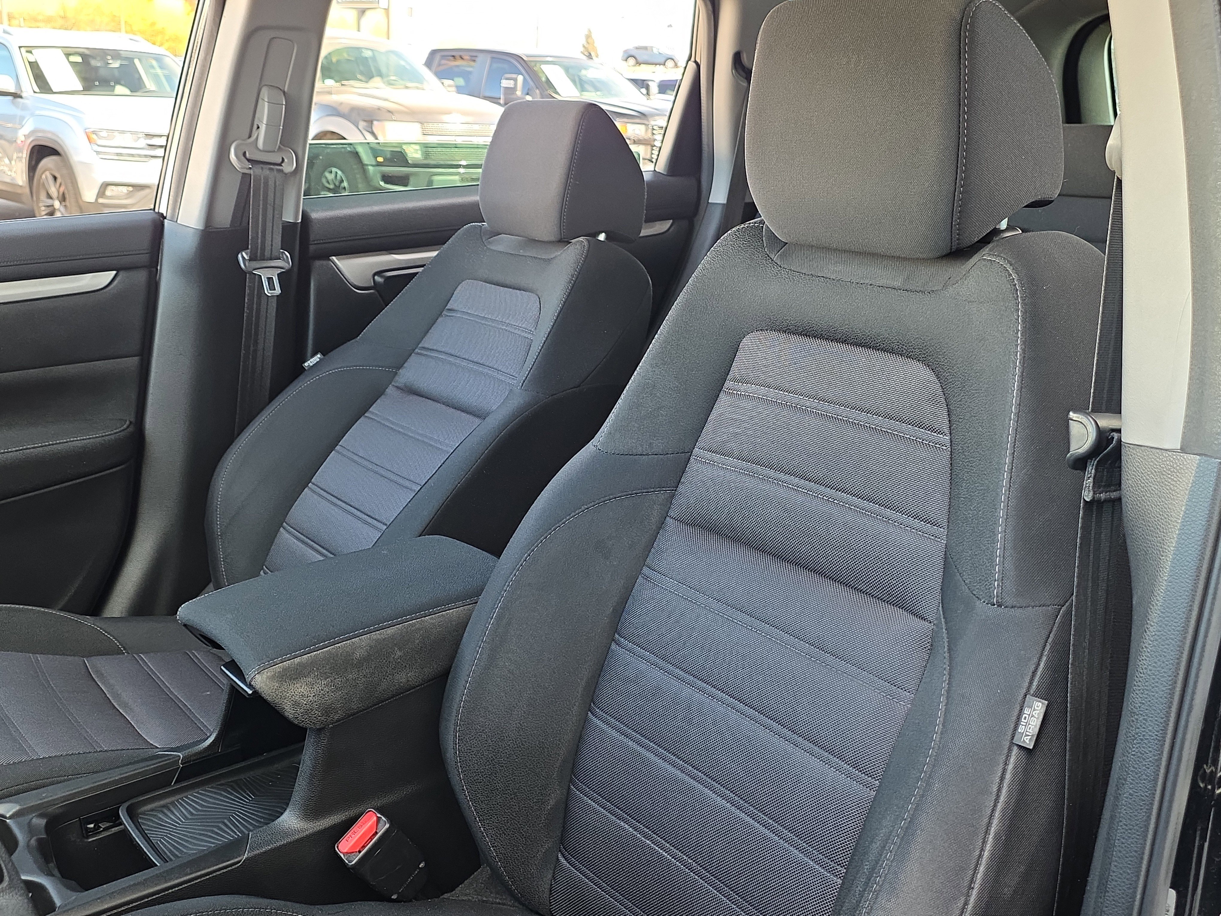 Used 2019 Honda CR-V LX image 12