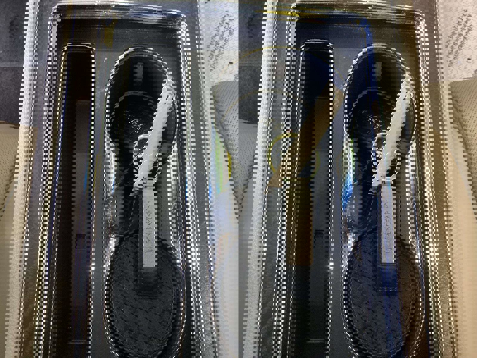 Used 2017 Lincoln Continental Reserve w/ Technology Package image 25