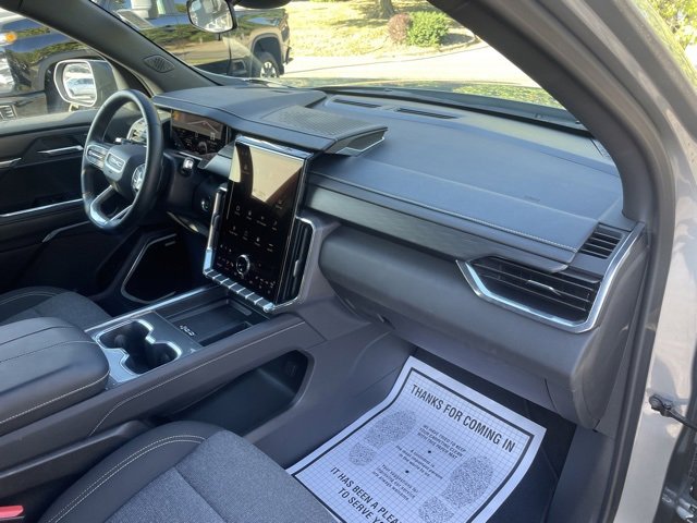 Used 2025 GMC Acadia Elevation image 27