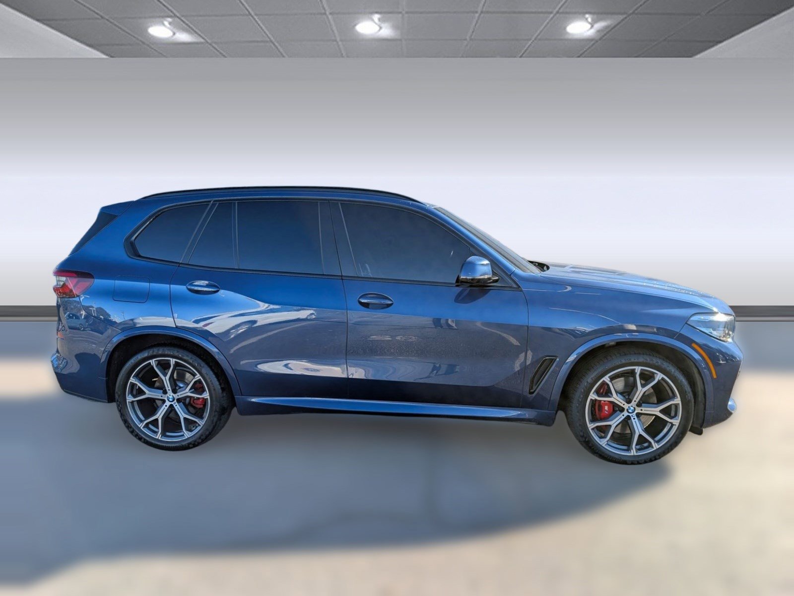 Used 2023 BMW X5 xDrive40i w/ M Sport Package image 8