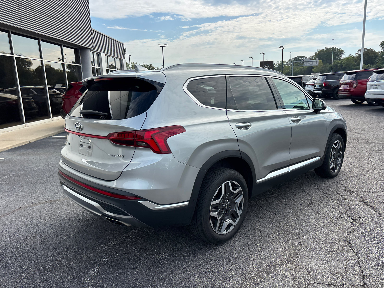Used 2022 Hyundai Santa Fe Limited w/ Cargo Package AWD/4WD image 7