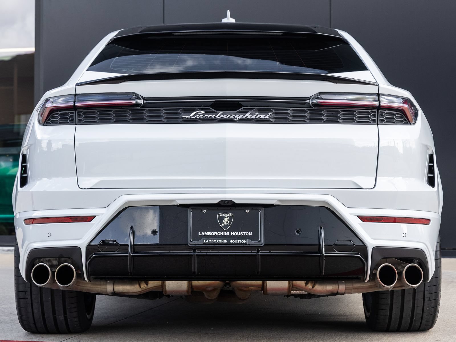 Used 2025 Lamborghini Urus S AWD/4WD image 7