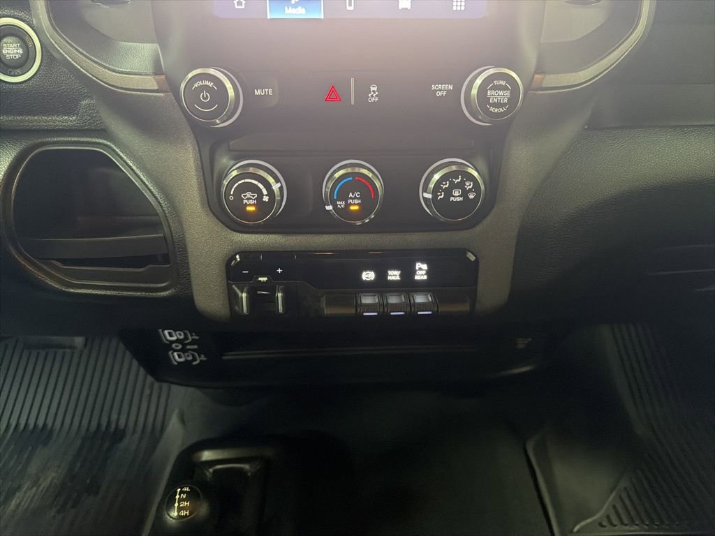 Used 2022 RAM 2500 Tradesman image 19