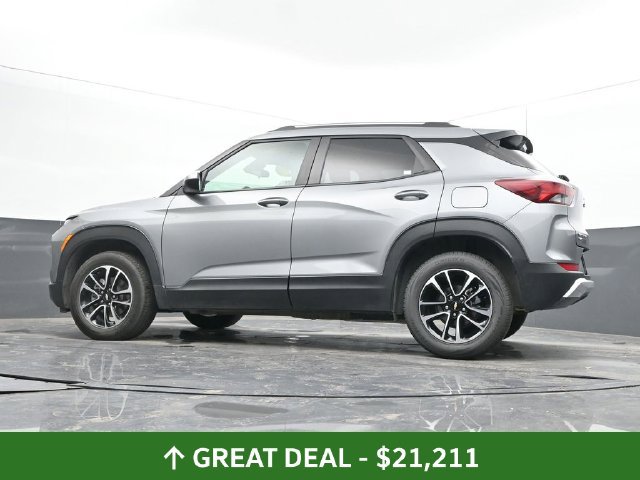 Used 2025 Chevrolet TrailBlazer LT AWD/4WD image 51
